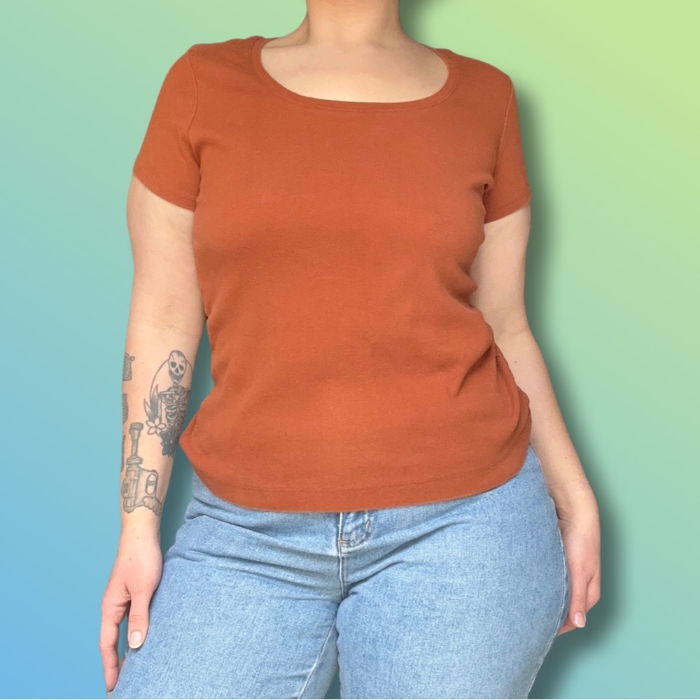 Basic Tee - Picture 2 of 2